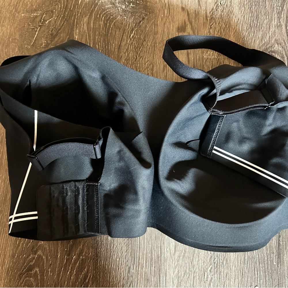Comfelie Bra - Picture 2 of 3